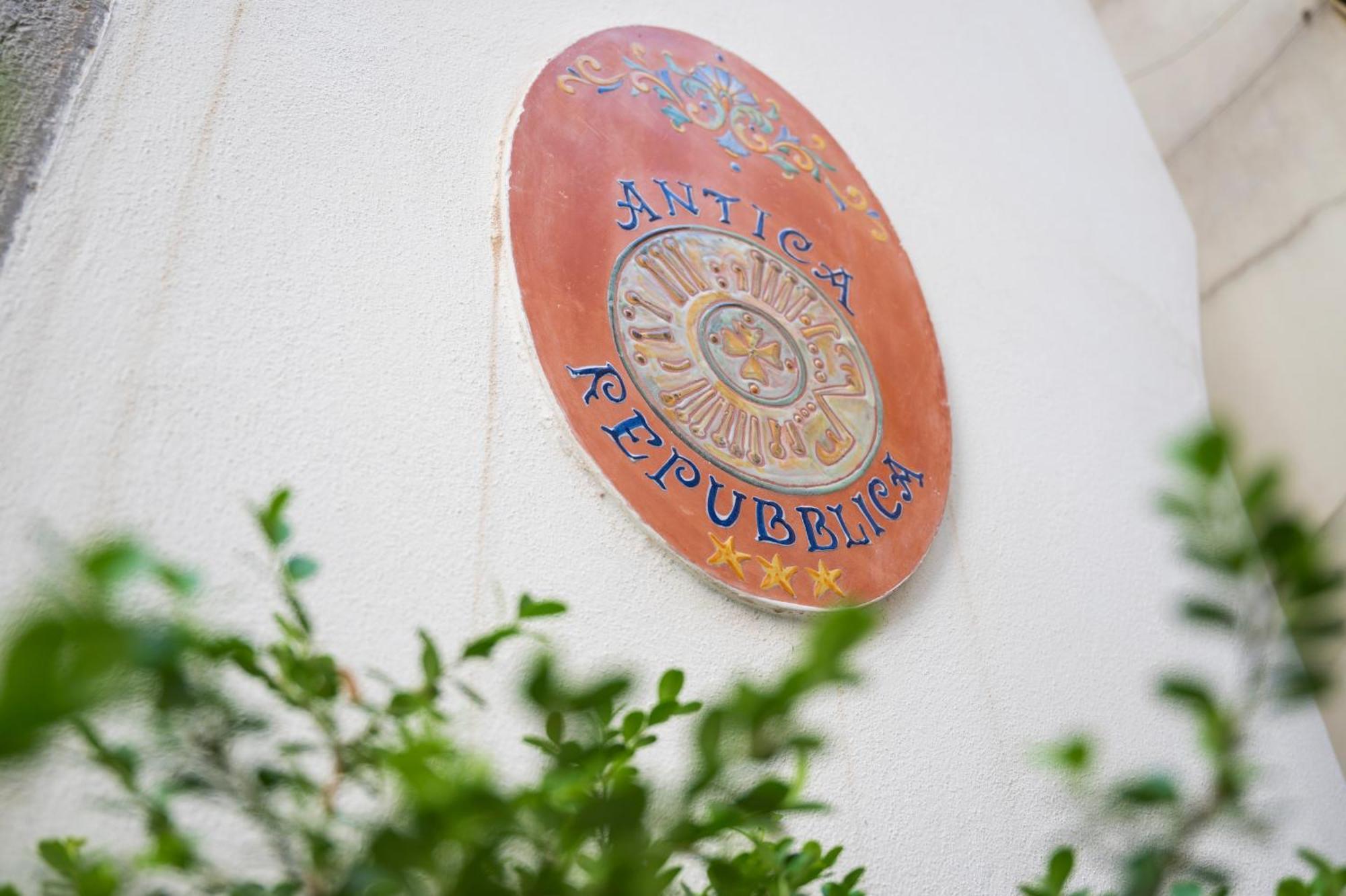 Hotel Antica Repubblica In Amalfi Center At 100Mt From The Sea Exterior foto